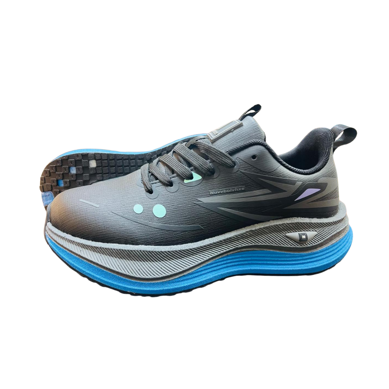 American Xinbailun Sneakers - Image 2